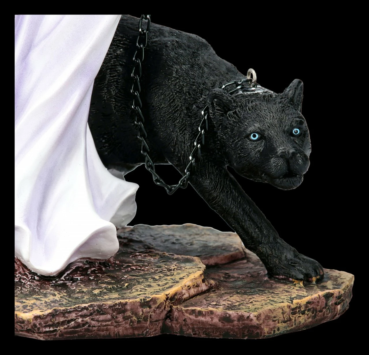 Elfen Figur Mit Panther An Der Leine – Bild 8