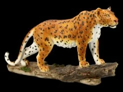 Leoparden Figur Auf Ast