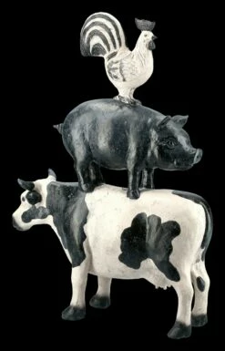 Hahn Auf Schwein Auf Kuh Figur