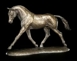 Pferde Figur - Trotting Warmblood - By Harriet Glen